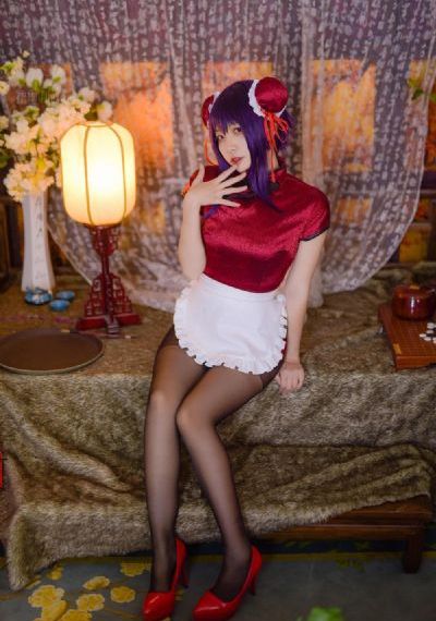 美丽的小蜜蜂_720完整版观看