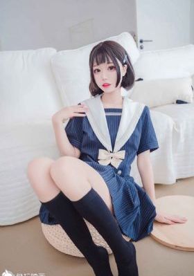男人激烈吮乳吃奶视频_BD国语全集免费观看